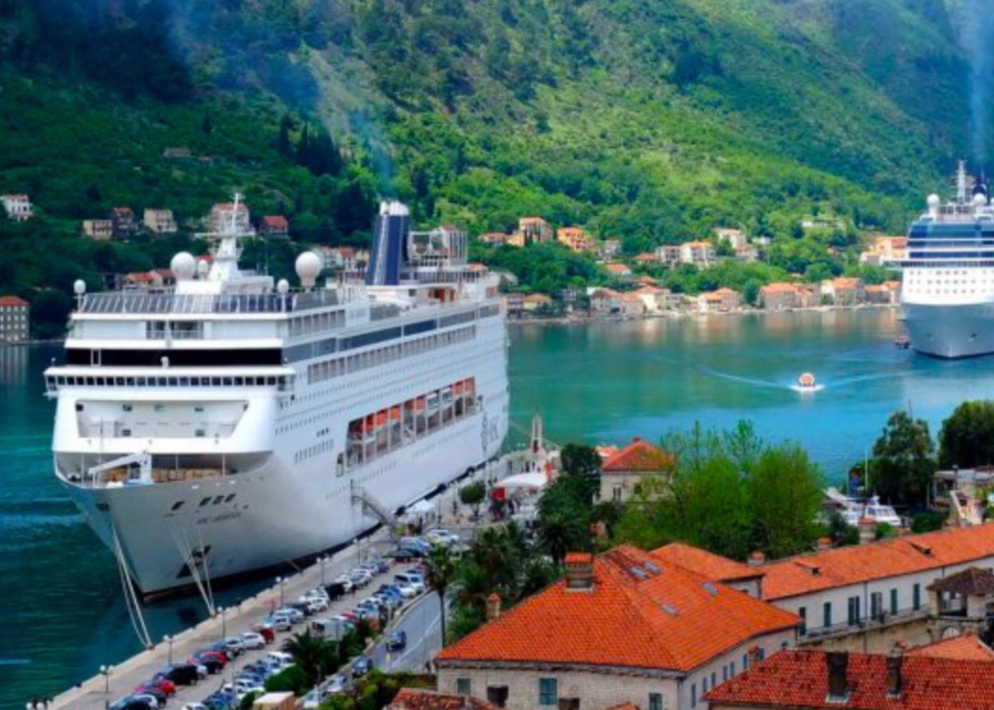 La Mia Amore Kotor Exterior photo
